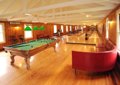 Pine Room, vintage game room, Newagen experience your stay